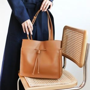 Von Holzhausen Carmel Medium Shopper - vegan leather NWT and dustbag